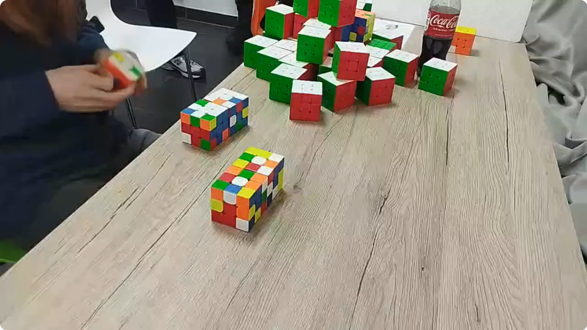 Ryan Eckersley breaks National Record for 3x3 multi-blind