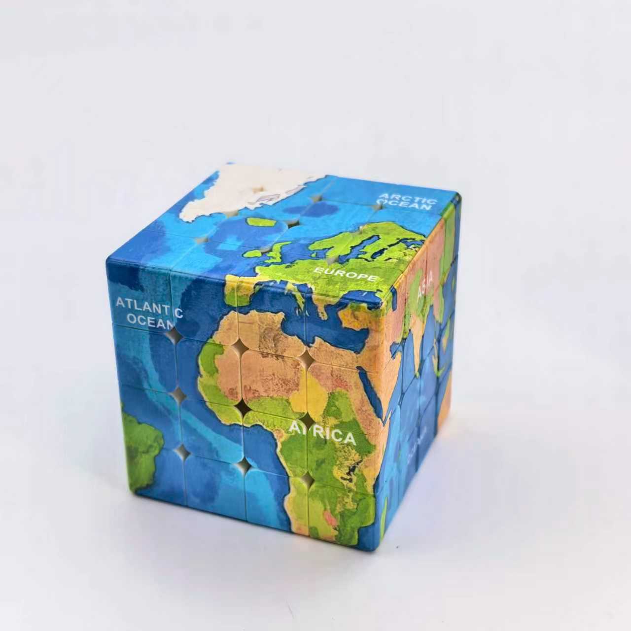 Ziina World Map 4x4 V2