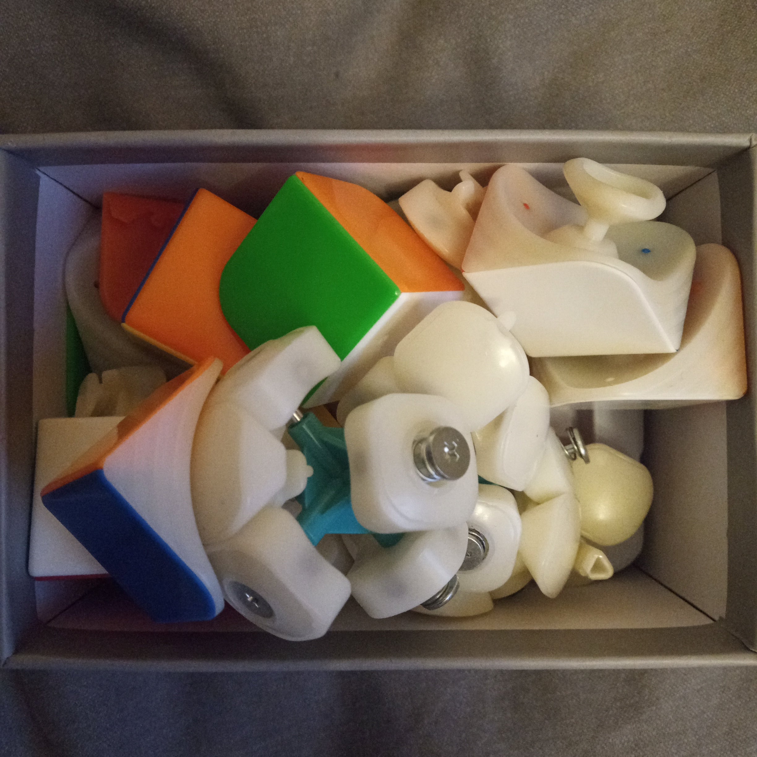 YJ MGC 2x2x2 elite spare parts