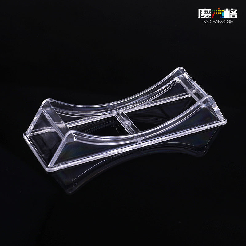 Image of QiYi Clock, expected to be an excellent clock, just £24 from speedcubing.org